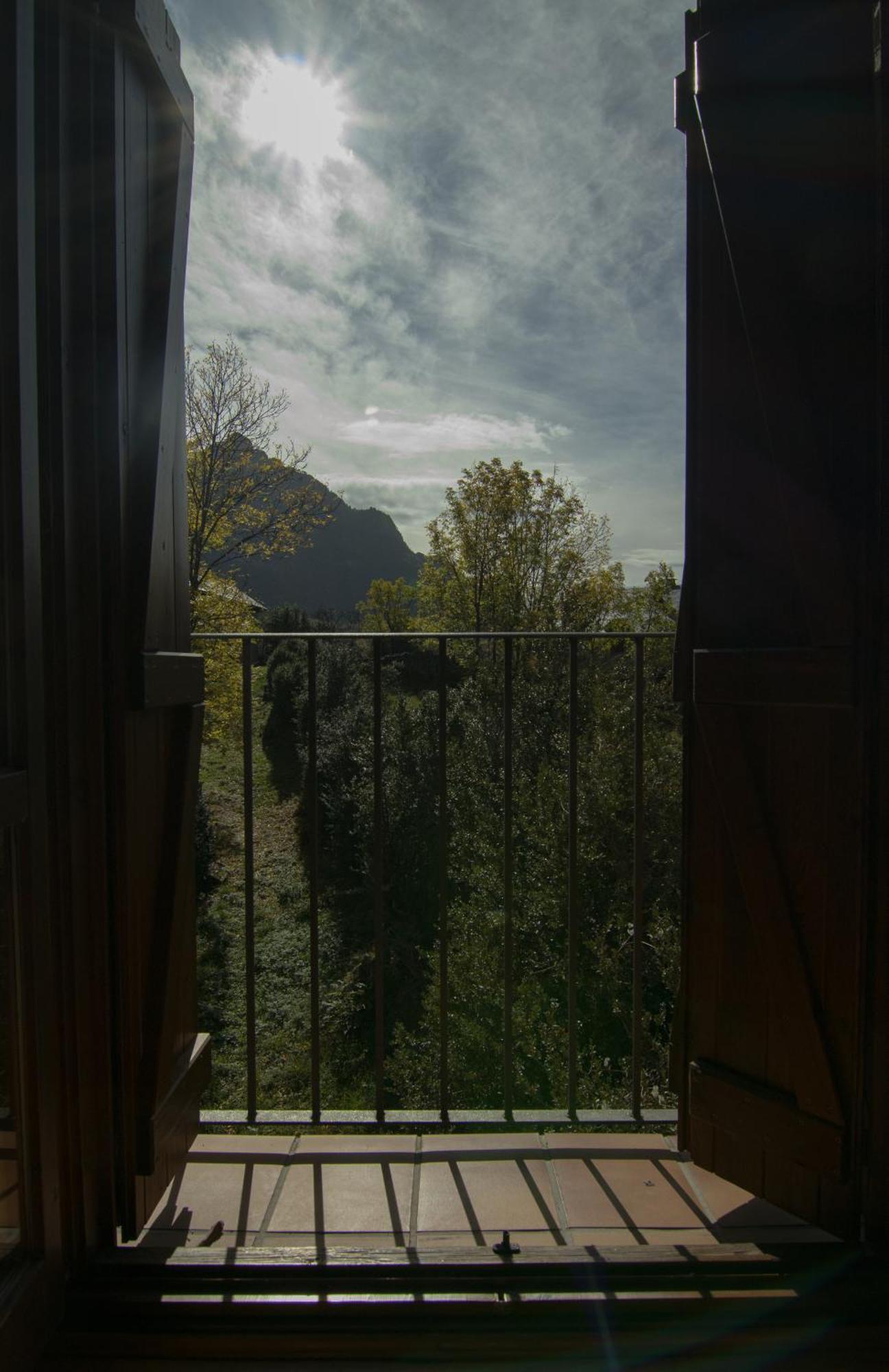 Villa Hoz De Jaca Luaran gambar